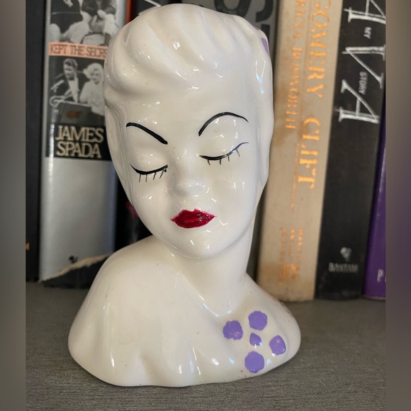 Other - BETTY GRABLE HEADVASE 40-50s VINTAGE